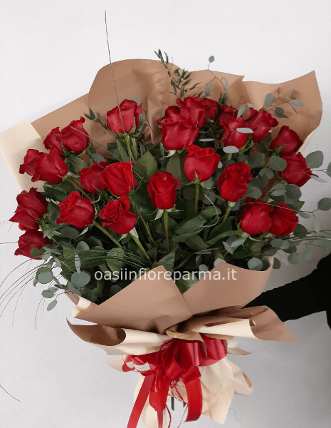 Rose rosse da comporre in mazzo per numero di steli.